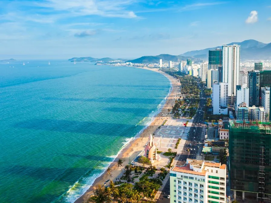 Vietnam Culture and Beach in 10 days